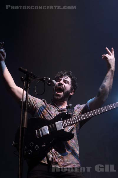 FOALS - 2013-11-12 - PARIS - Zenith - Yannis Philippakis